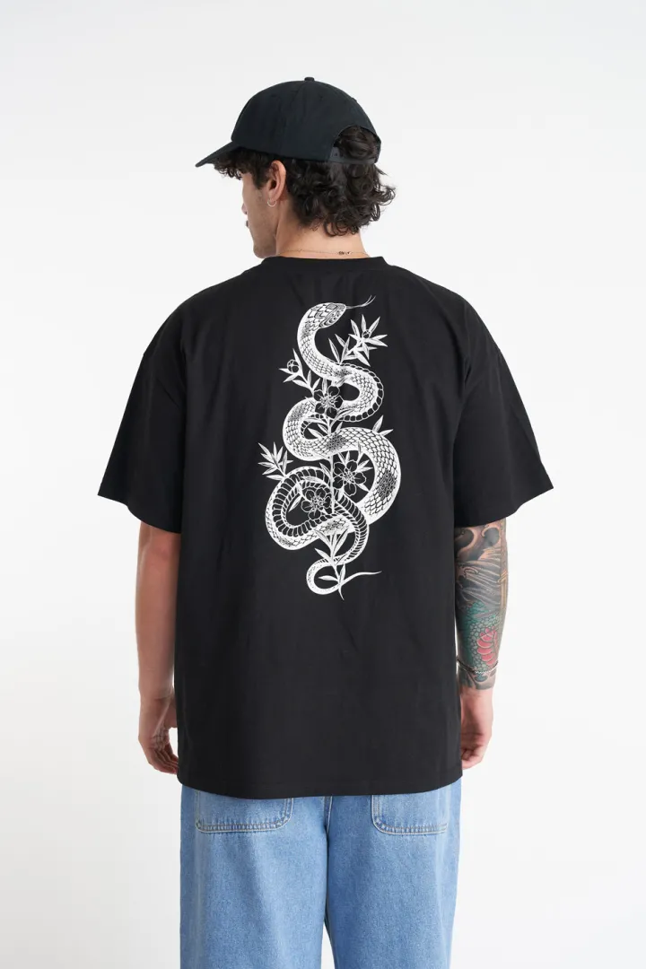 BLOCK TEE 220/SNAKED BLACK