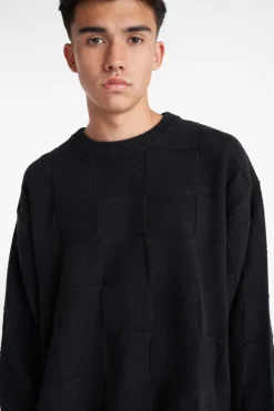 CHECK KNIT CREW BLACK