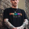 GENDER NEUTRAL TEE/PRESENCE BLACK