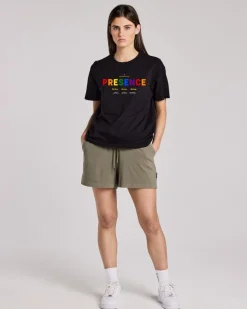 GENDER NEUTRAL TEE/PRESENCE BLACK