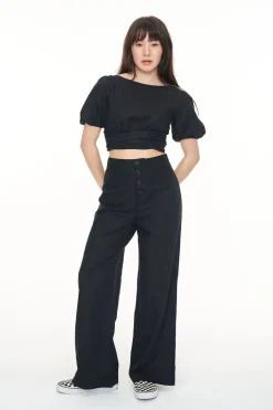 LIN-IN WRAP TOP BLACK