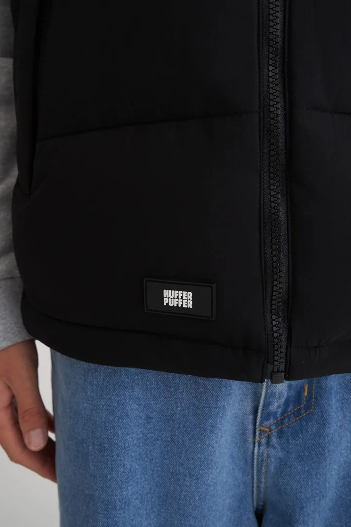 MENS BOX PUFFER VEST BLACK