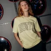 RELAX TEE 220/LINED OUT LIMESHAKE