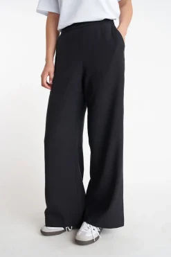 STAPLE PANT BLACK