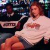 V-NECK GIRLFRIEND SWEAT/MVP CHALK