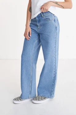 WMNS BAGGY DENIM JEAN MID WASH