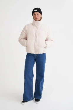 WMNS DEMI PUFFER JKT BUTTER CREAM
